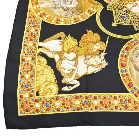 HERMES XL Carre Scarf Le Triomphe du Paladin 100% Silk Black Gold 69RL761 - Picture 2 of 10
